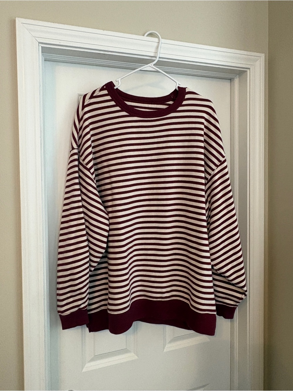Aerie Tres Chic Striped Sweatshirt Women’s Medium Deep Cherry Oversized - Picture 2 of 6